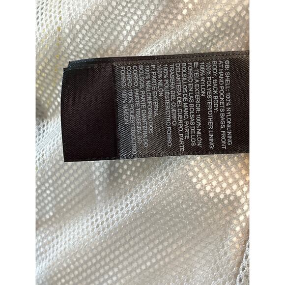 The North Face Women’s Yellow Rain Jacket Waterproof Hooded Small - Picture 11 of 11